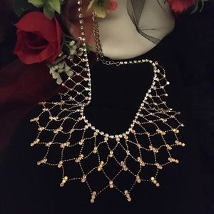🌟🌟 Fashion Necklace Lots of Sparkle 🌟🌟